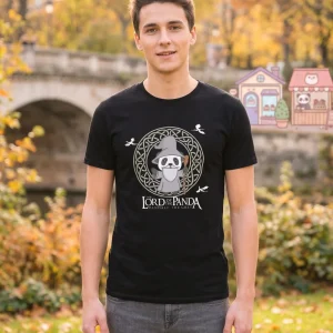 T-shirt Pandalf le gris Unisexe à Manches Courtes porté par un jeune homme dans un parc en automne